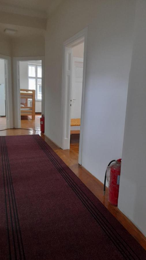 Appartement Fg Classic à Sarajevo Extérieur photo