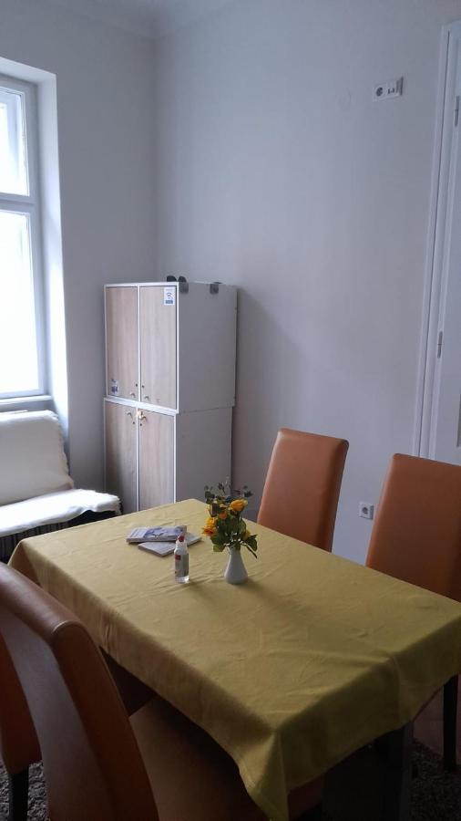 Appartement Fg Classic à Sarajevo Extérieur photo